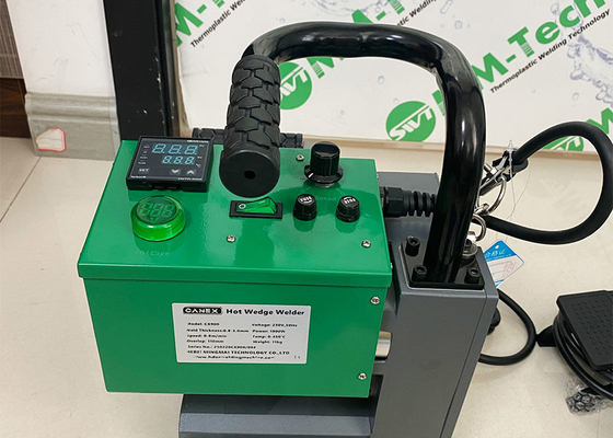 Сварочный аппарат для геомембраны из полиэтилена высокой плотности (HDPE) CX900 с горячим медным клином