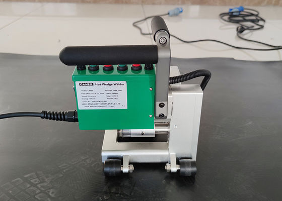 Машина для сварки геомембраны PE PP для круговых прудов и свалок