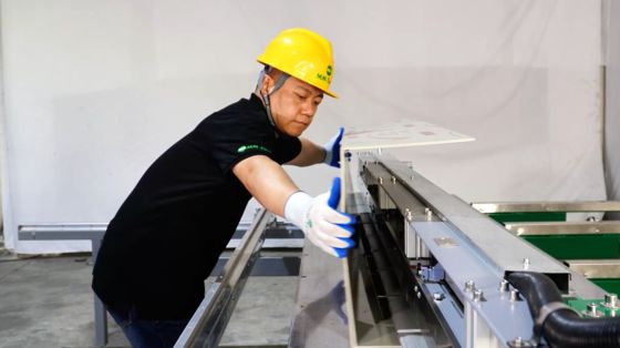 Химический стандарт гибочной машины 380V DVS листа PVC контейнеров
